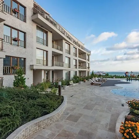 Diamond Burgas